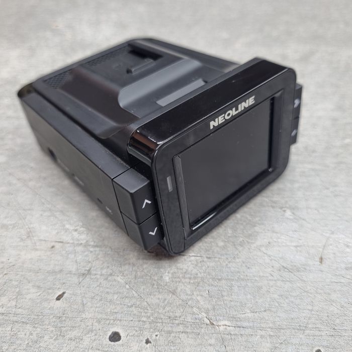 Продам видеорегистратор Neoline X-COP 9000