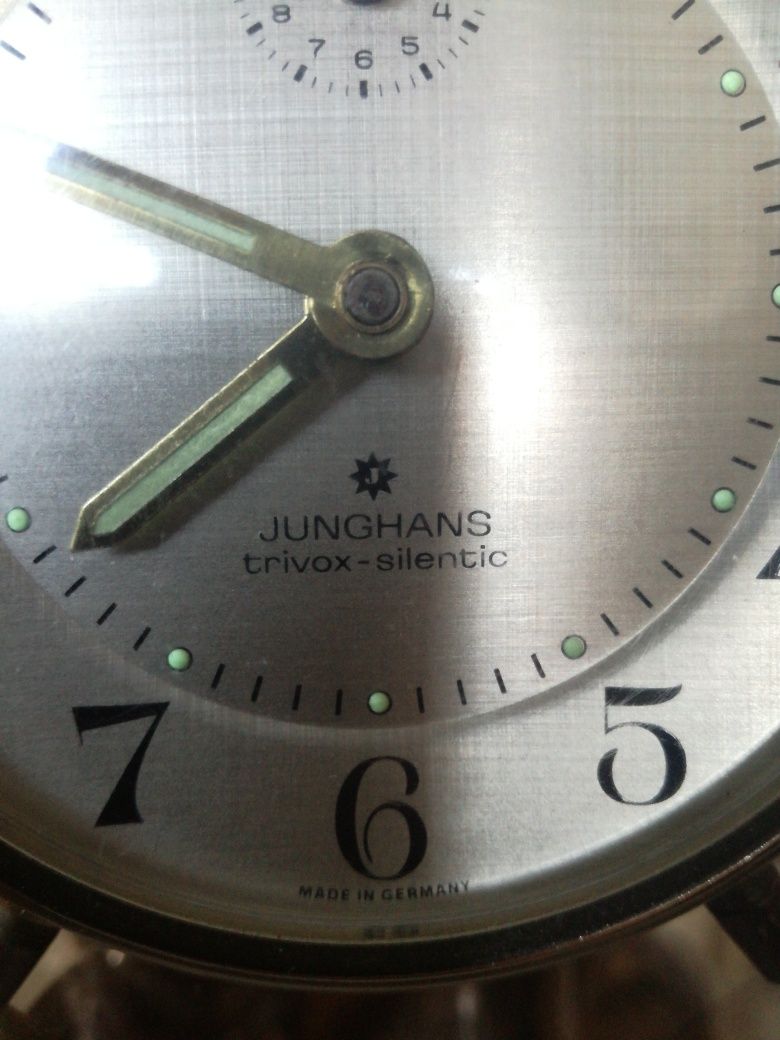 Despertador Junghans raro