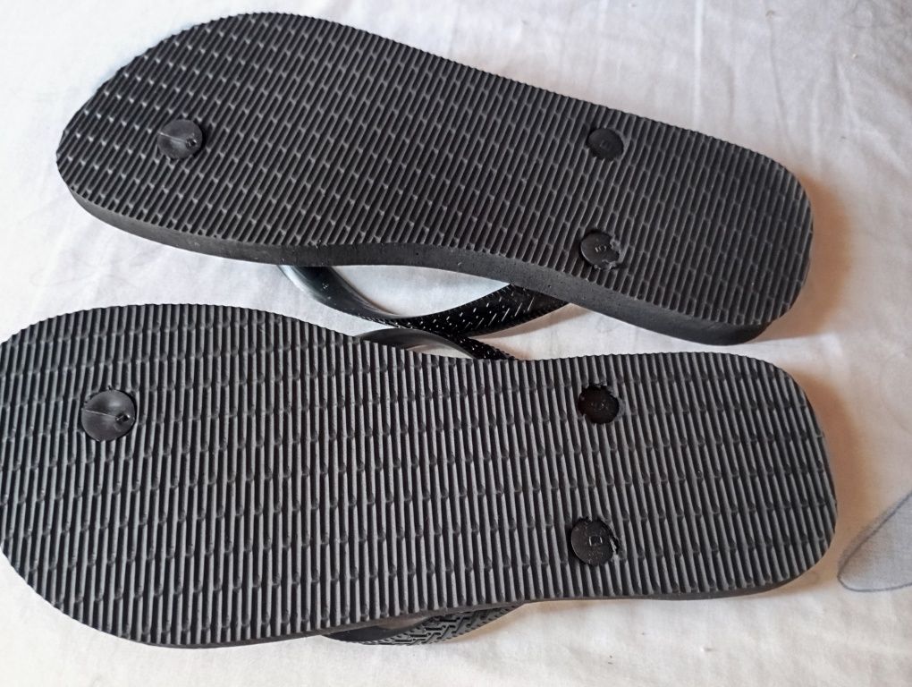 Havaianas originais nunca usadas