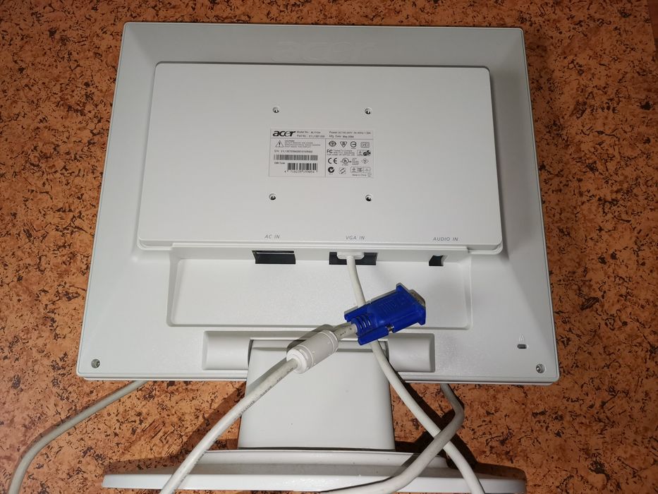 Monitor Acer modelo AL1712m