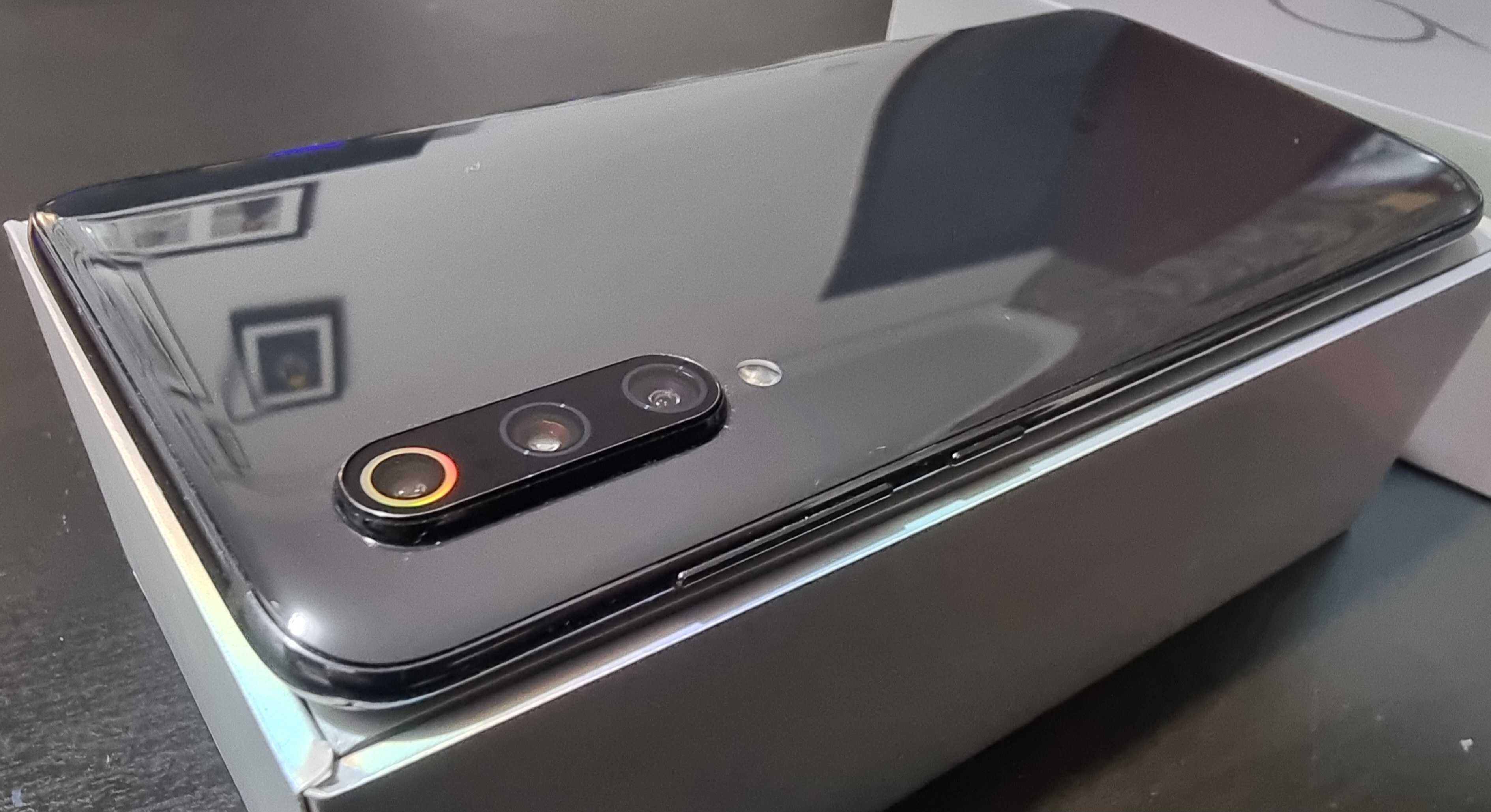 Xiaomi mi9. 6/128GB. Excelente.  Bateria nova. Como novo.