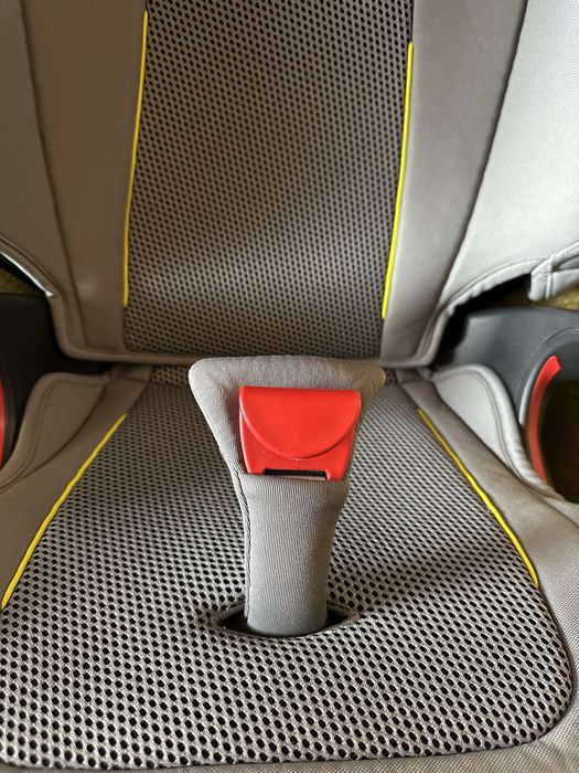 Автокрісло Britax-Romer Kidfix III М