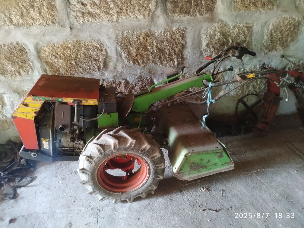 Motocultivador lombardini 14 cv trator manual