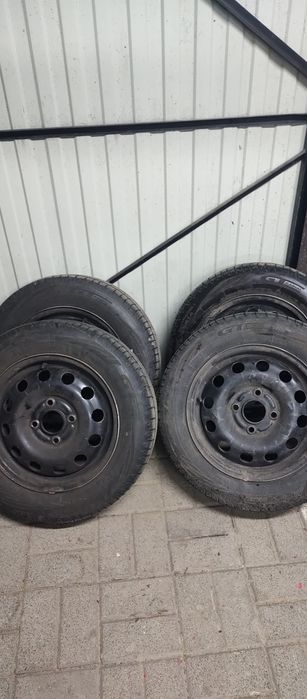 Komplet opon GT Radial 175/65 R14 + felgi stalowe – bardzo dobry stan