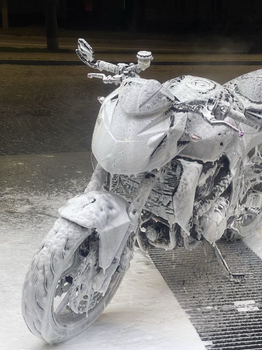 Kawasaki z750 2010
