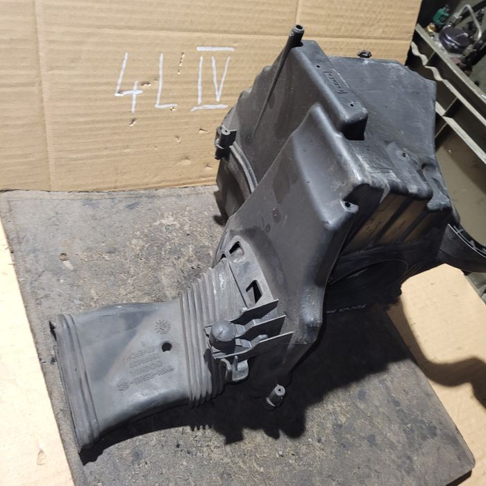 Obudowa filtra powietrza ford focus mk2 LIFT 1.6TDCI 2008r