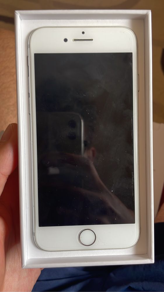 Iphone 8 usado com um problema