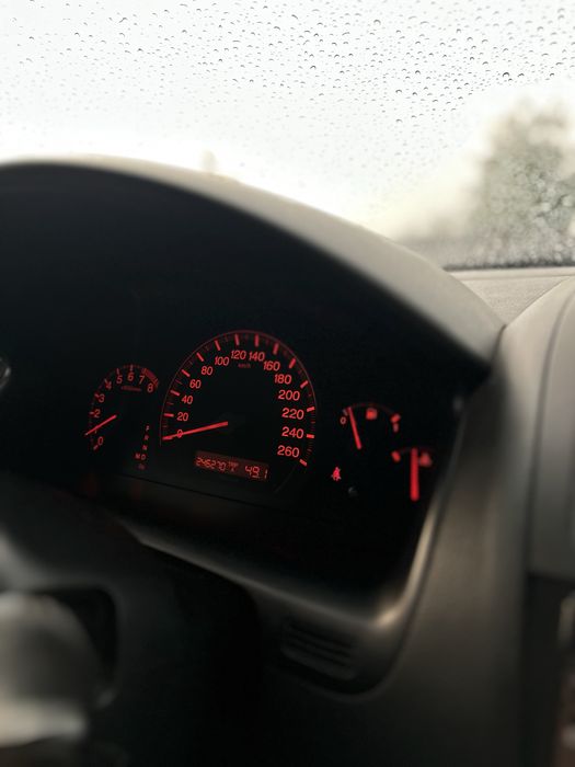 Honda Accord 7 2.0