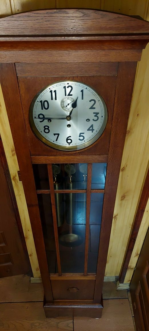 Zegar stojący kwadransowy linkowy  Junghans z sekundnikiem