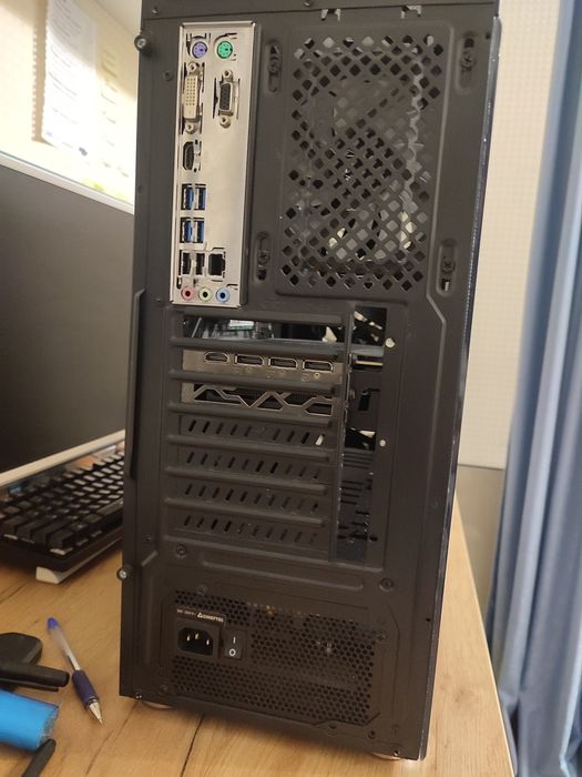 Ігровий Комп'ютер AMD Ryzen 5 3600 RX 5500 RX 32 ГБ ОЗУ 1 ТБ SSD