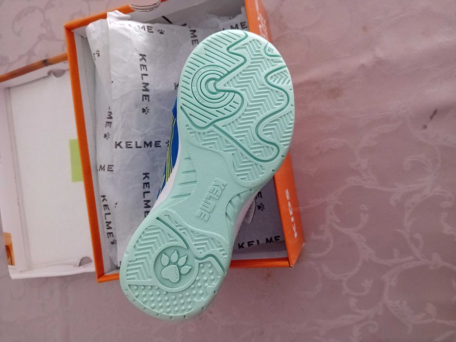 Ténis futsal criança KELME