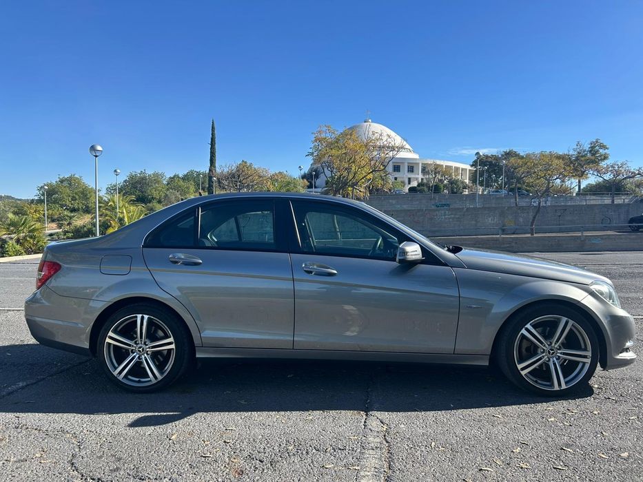 Mercedes-Benz C220 W204