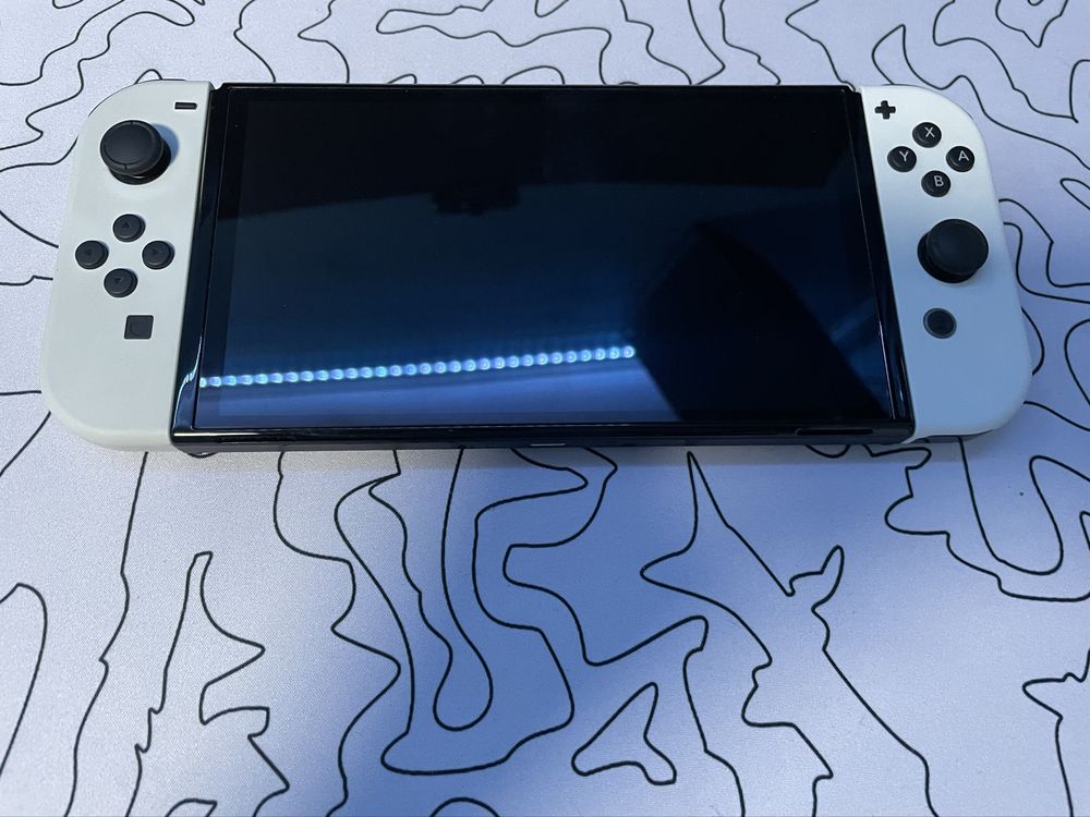 Ігрова приставка портативна Nintendo Switch OLED