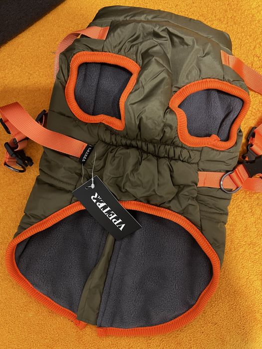 Куртка для собаки середньоі породи