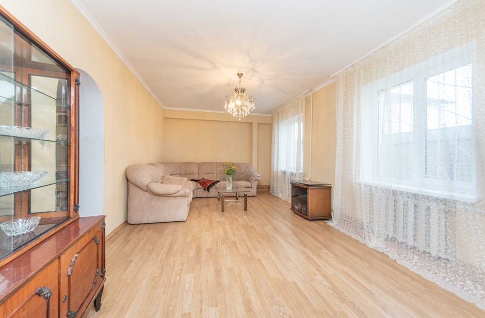 Довгострокова ренда будинку  Осокорки, Нижні Сади