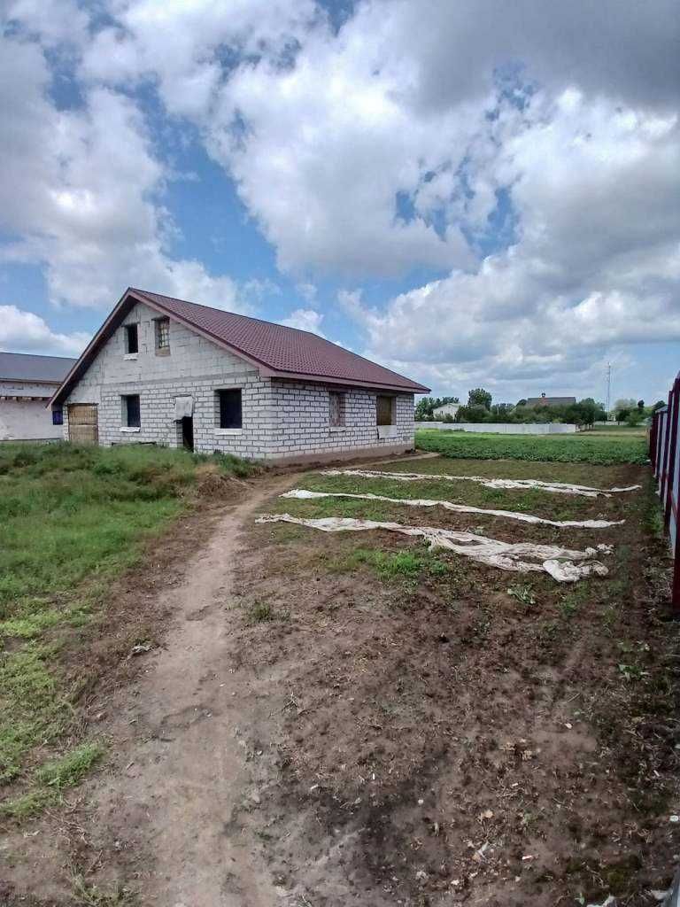 Продаж Будинок з фасадом 30 метрів, с. Красилівка, Броварського р-ну