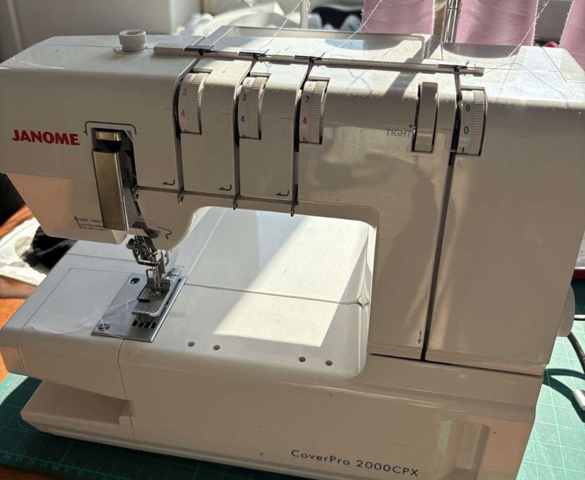 Syndyk sprzeda prawa własności do maszyny do szycia Janome Coverlock