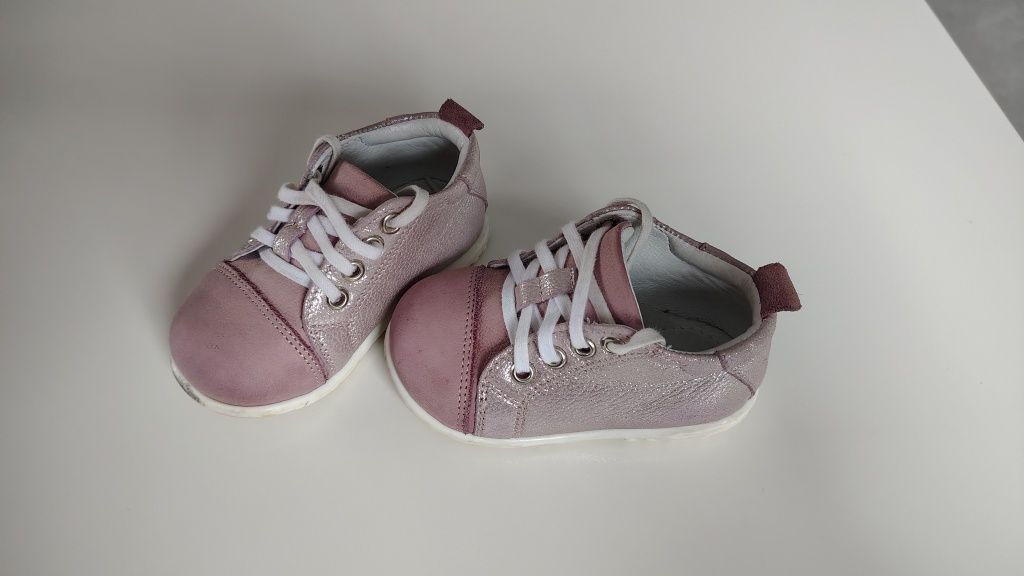 Buty dziecięce EMEL rozm. 19