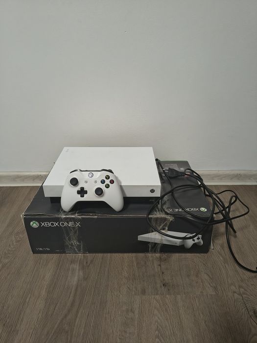 Sprzedam Xbox One X 1TB
