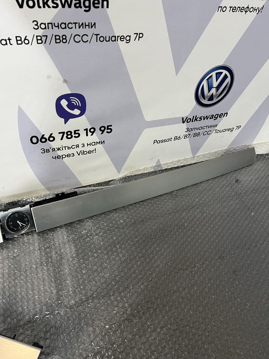 Декор алюміній накладки на торпедо Highline Passat B7 CC