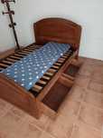 Cama de casal madeira maciça