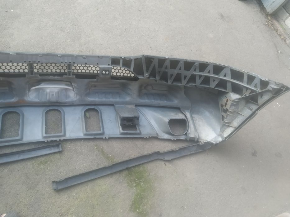 Бампер передній до Мерседес мл