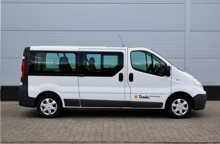 Renault Trafic Long