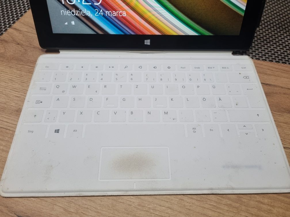 Tablet Microsoft Surface 1516 Windows 10 RT 2GB 32GB