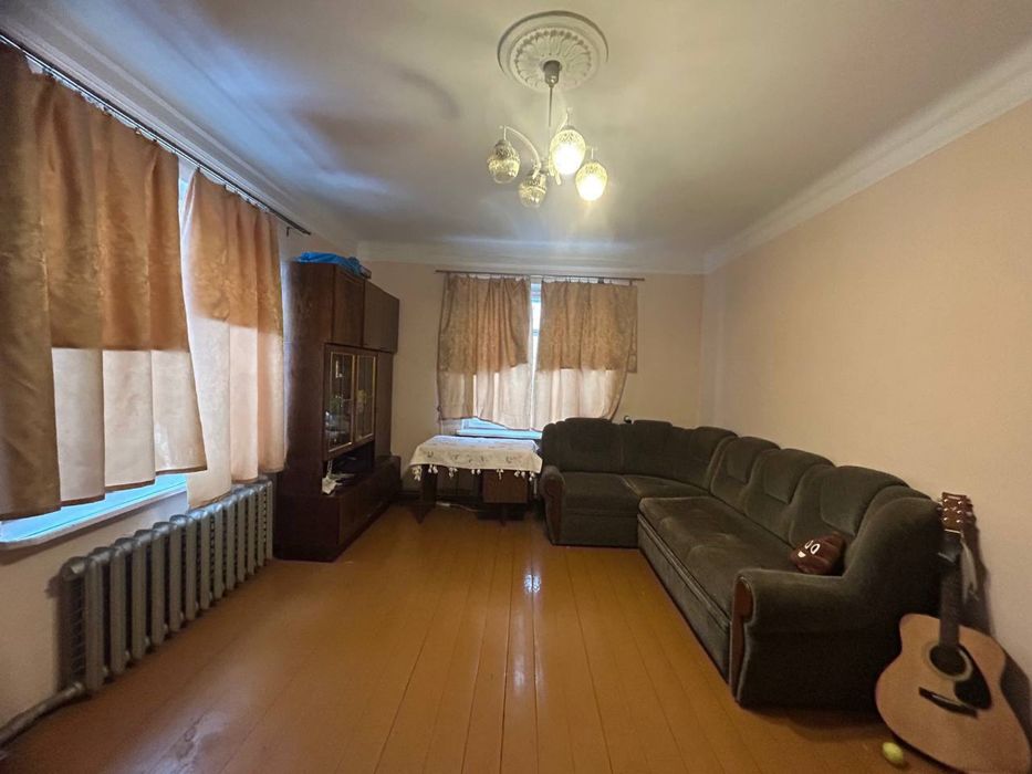 Продам господарство в м.Кременець Тернопільщина