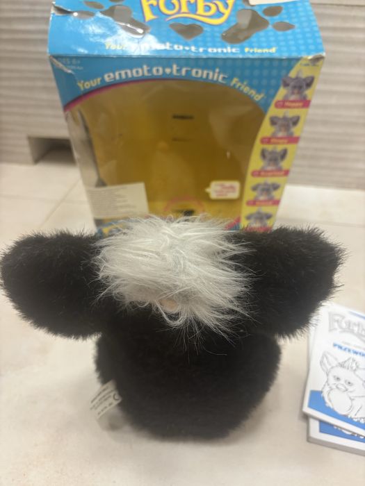 FURBY od Hasbro perełka z 2005 kolekcjonwrska OKAZJA