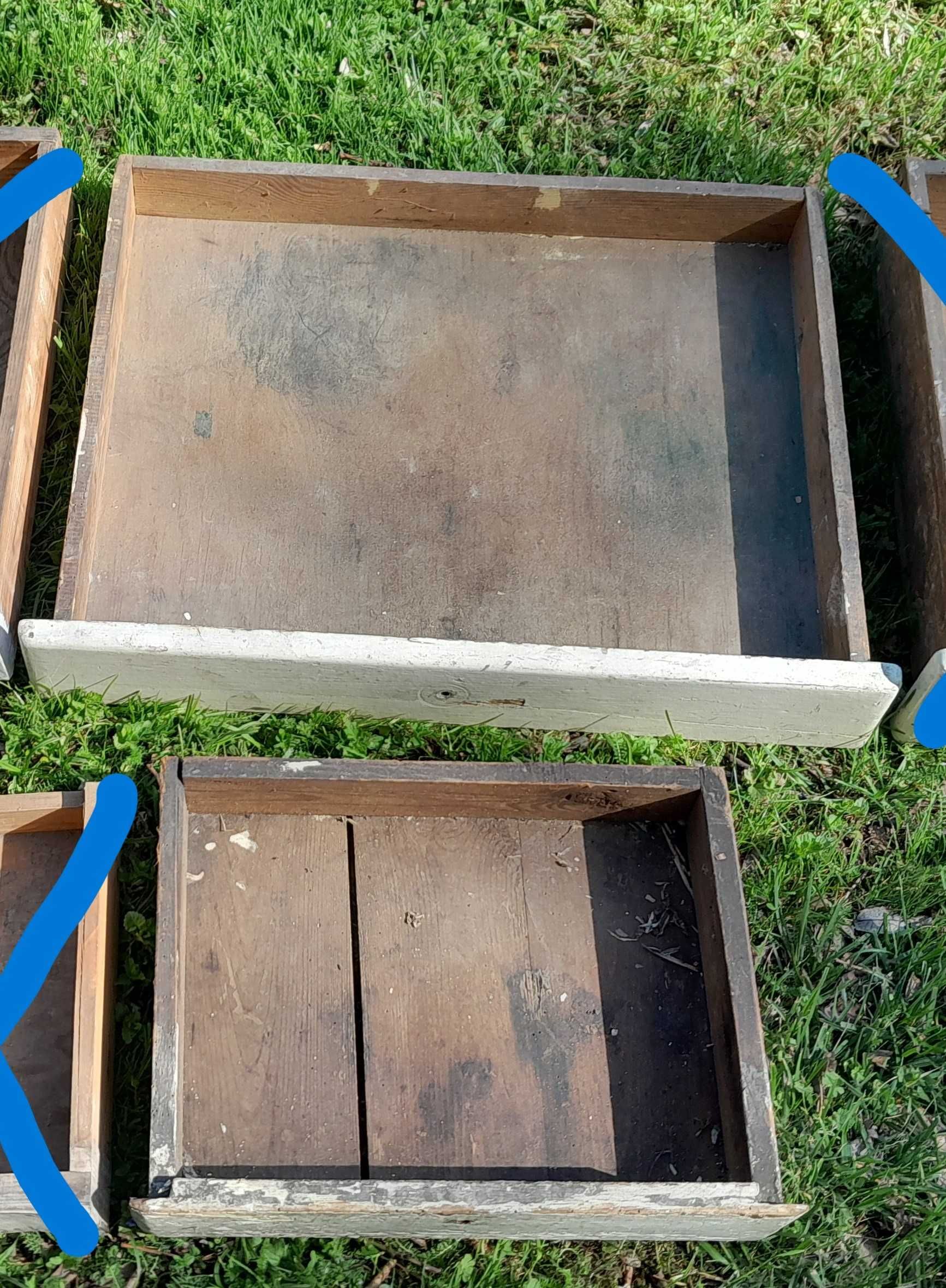 Różne stare drewniane szuflady szuflada retro zabytek antyk