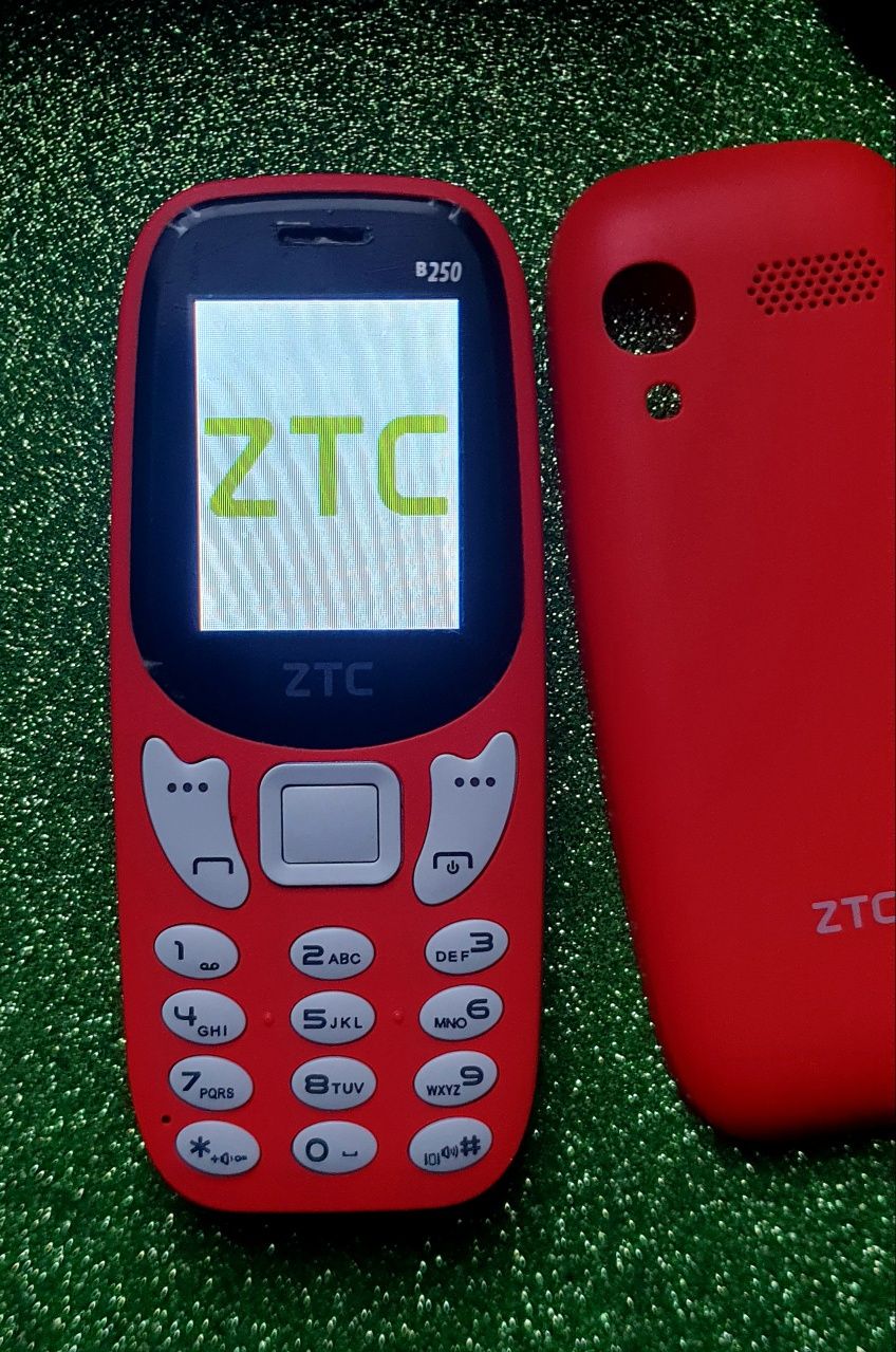 Telemóvel ZTC B250 dual sim Novo