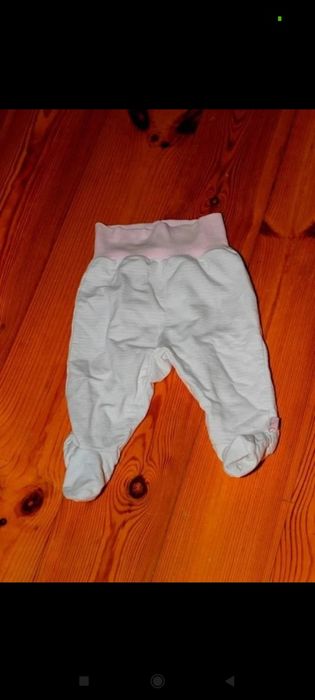 Półśpiochy firmy H&M, rozmiar 1-2 miesiace ( 50/56 )