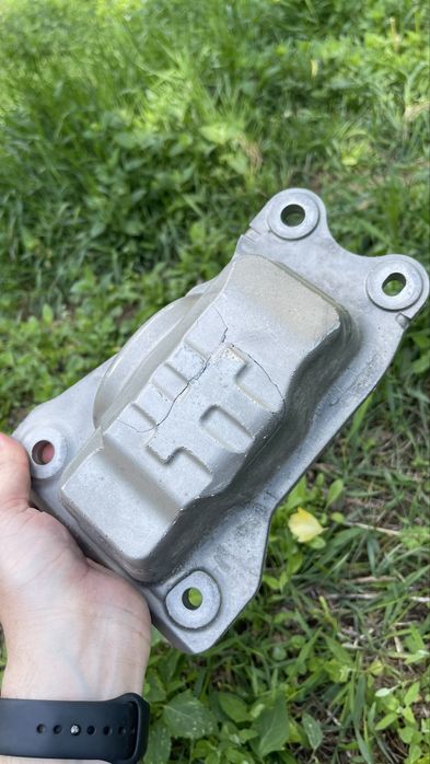 Подушка двигнуа volvo xc 60 31480549