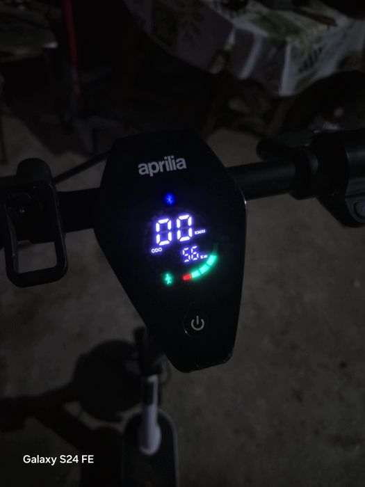 Trotinete Aprilia esrz