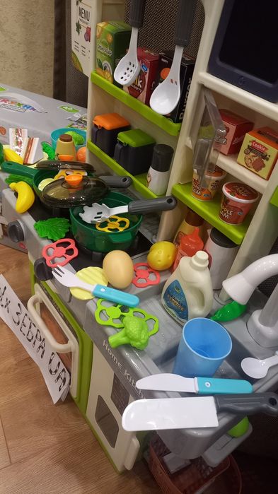 Кухня 80см нові 63 акс.,пар,вода,світ,звук,кошик,