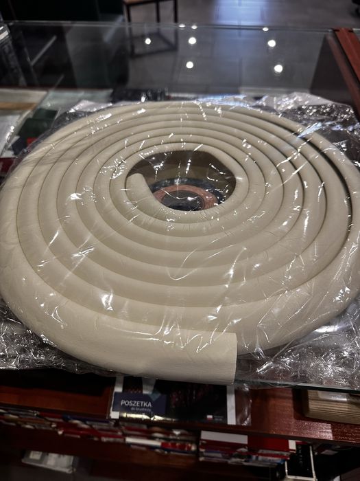 Taśma pisnkowa ochrina narożników 5 m