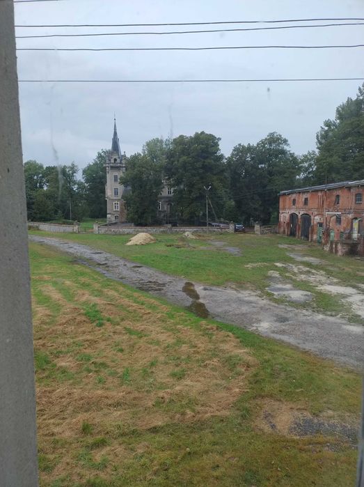 Duże mieszkanie do remontu 100m2, Naratów 26 km Leszno, 30 km Głogów