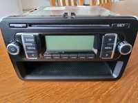 Sprzedam radio RCD 210 z KODEM do VW Golf V,VI passat tiguan T5,T6 ...