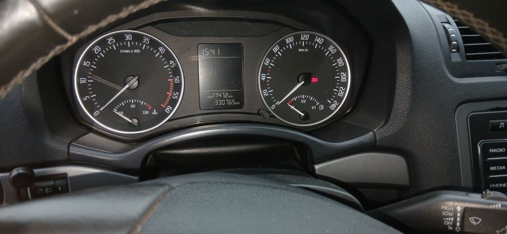 Шкода Октавия а5 1.6tdi 2011р.