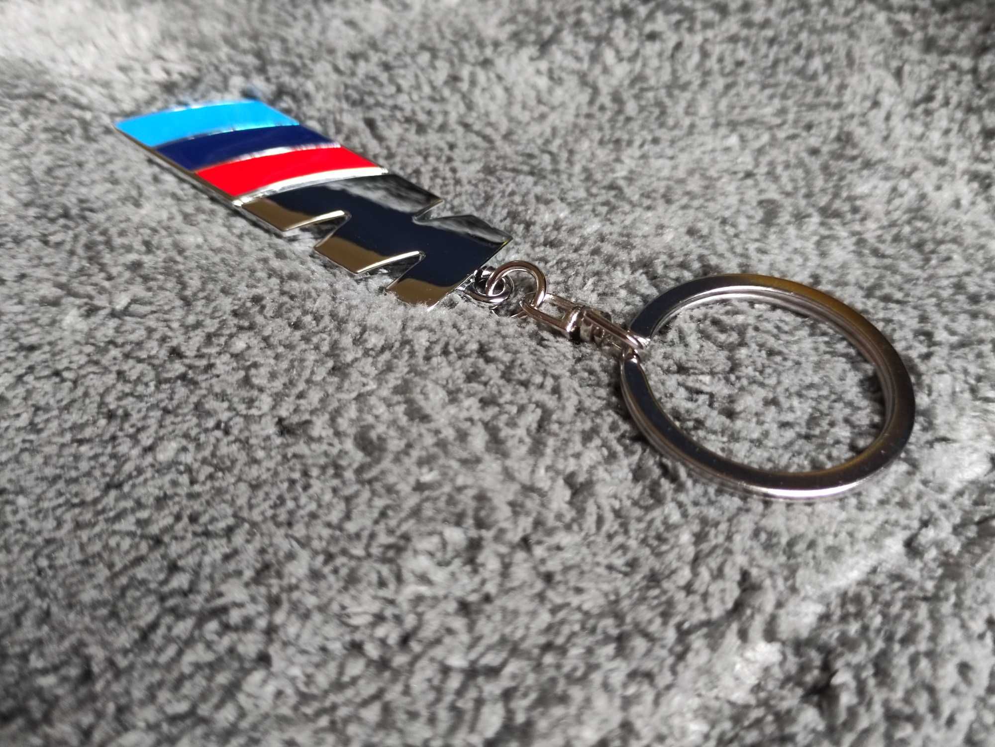 Brelok brylok Breloczek do kluczy BMW M logo metalowy M pakiet chrom