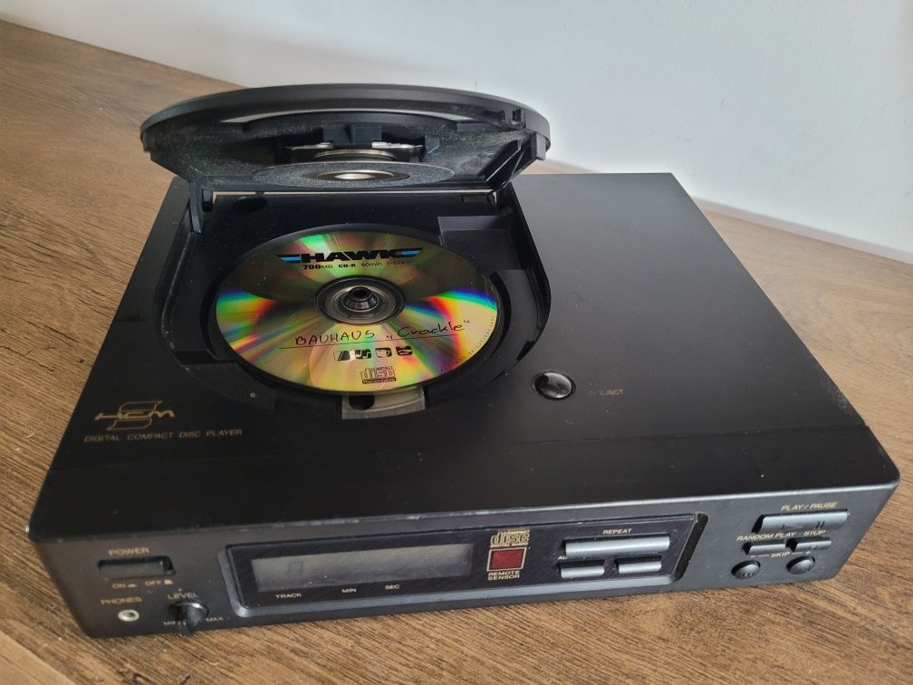 Sony CFD 5400 L - Radiomagnetofon z CD . Płyty Kasety . Sprzęt AV !