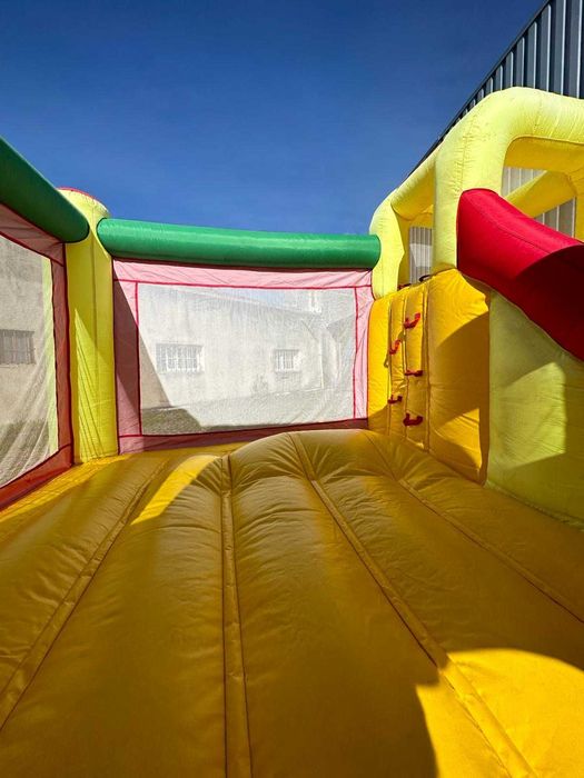 Vendo Insuflável Macaco