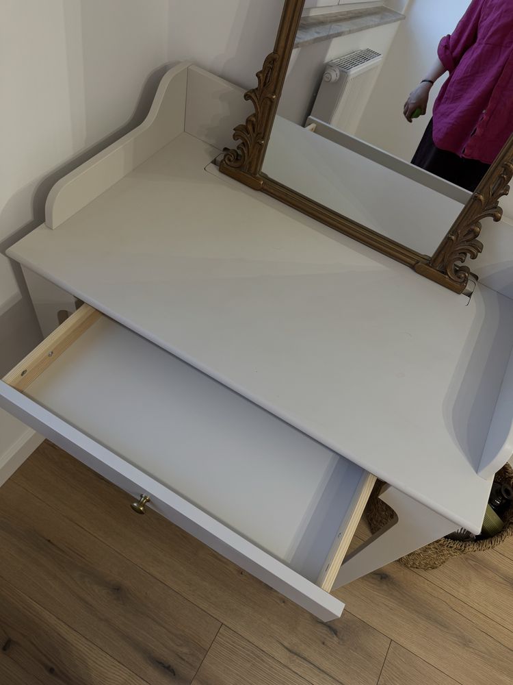 stół biurko toaletka Lommarp ikea