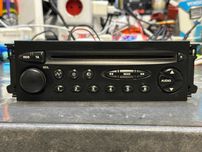 Fabryczne Radio Peugeot 206 307 Citroen C3 PSARCD111-00