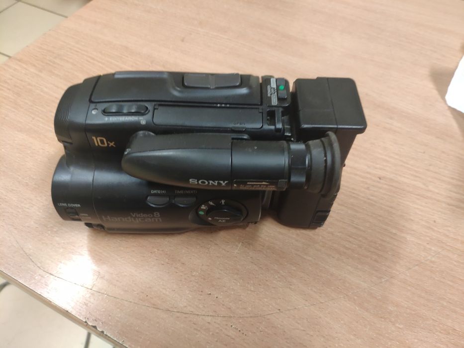 Kamera Sony stara zabytkowa CCD-TR202E