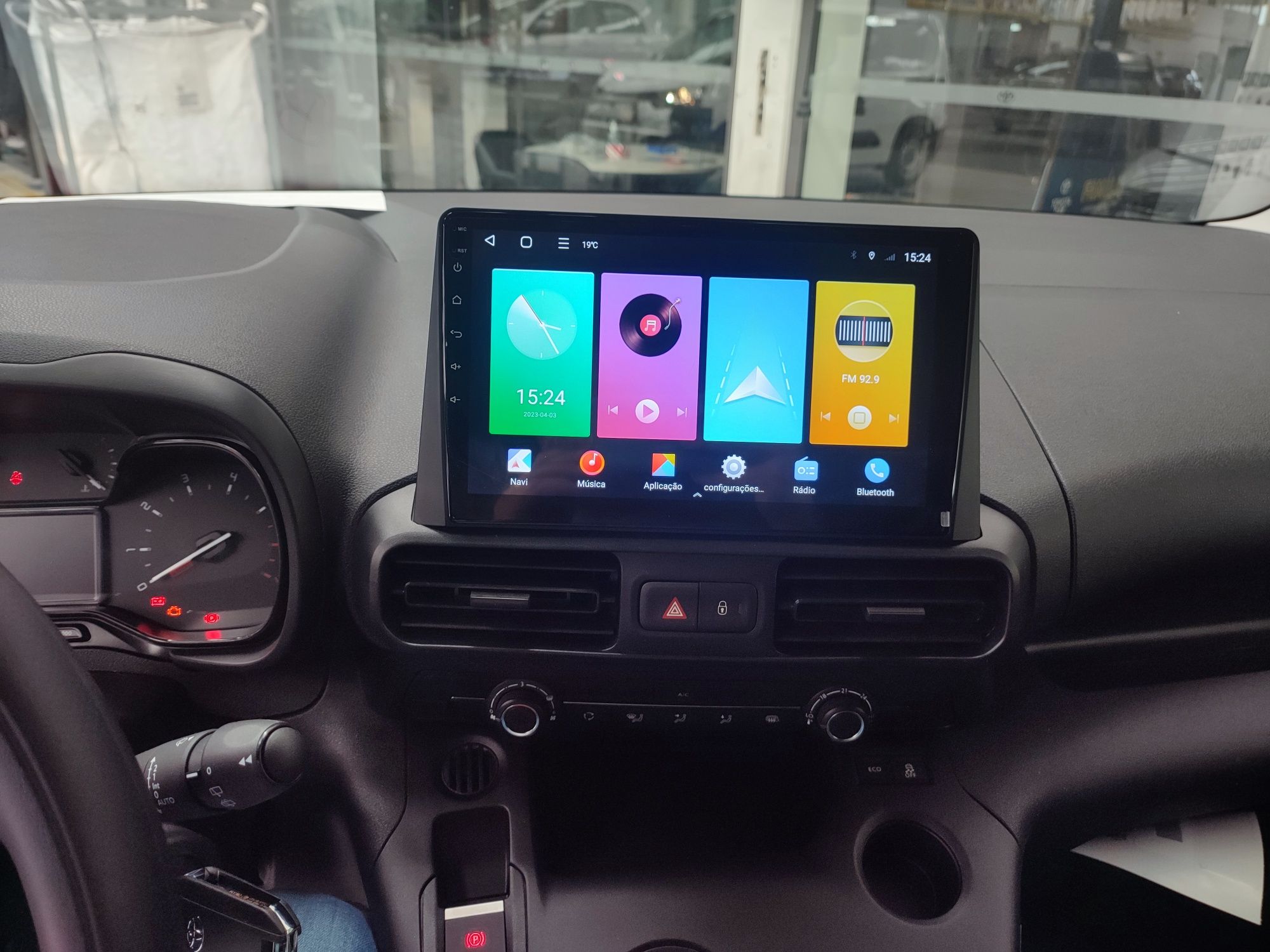 Rádio Toyota City Partner Berlingo Combo Android GPS Bluetooth USB