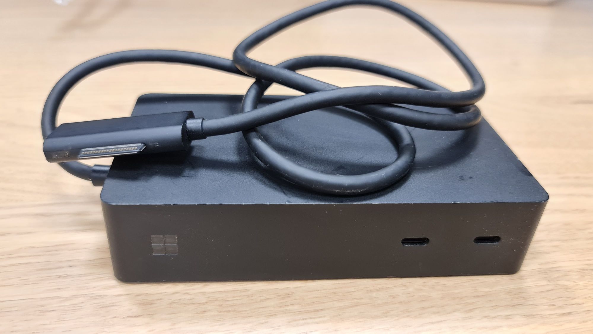 Microsoft Surface 1917 Stacja dokująca stan BDB