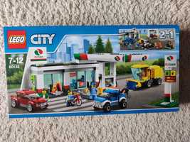 Lego City 60132 Stacja paliw
