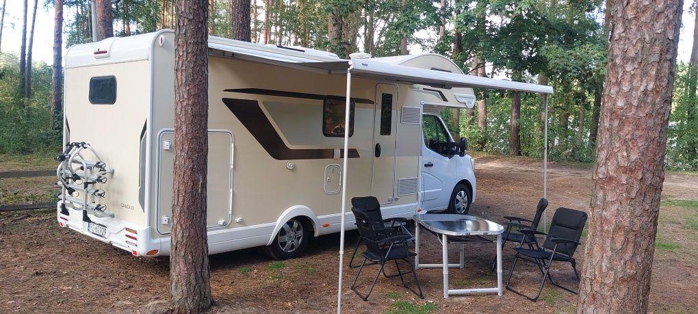 Kamper na WYANJEM Renault Master Ahorn Canada AD 6 os. ALKOWA